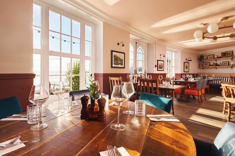 The Waterfront, Plymouth