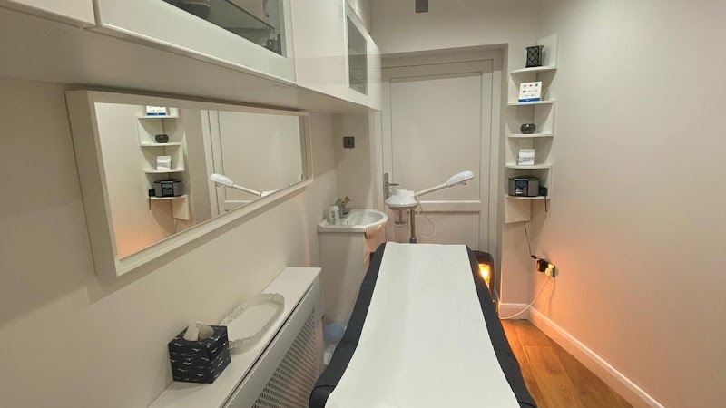 Natural Beauty by Ravi Ltd