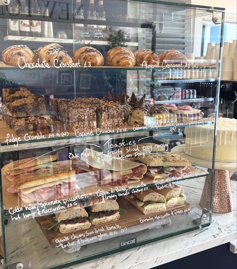 Newtons Coffee House