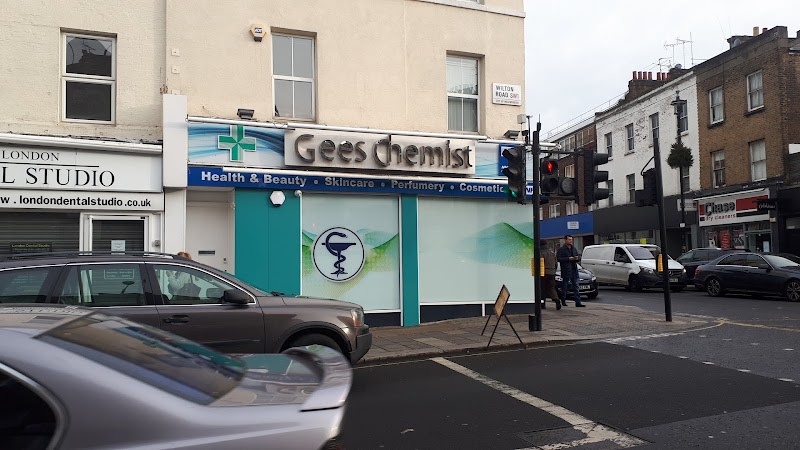 Gees Chemist + Travel Clinic